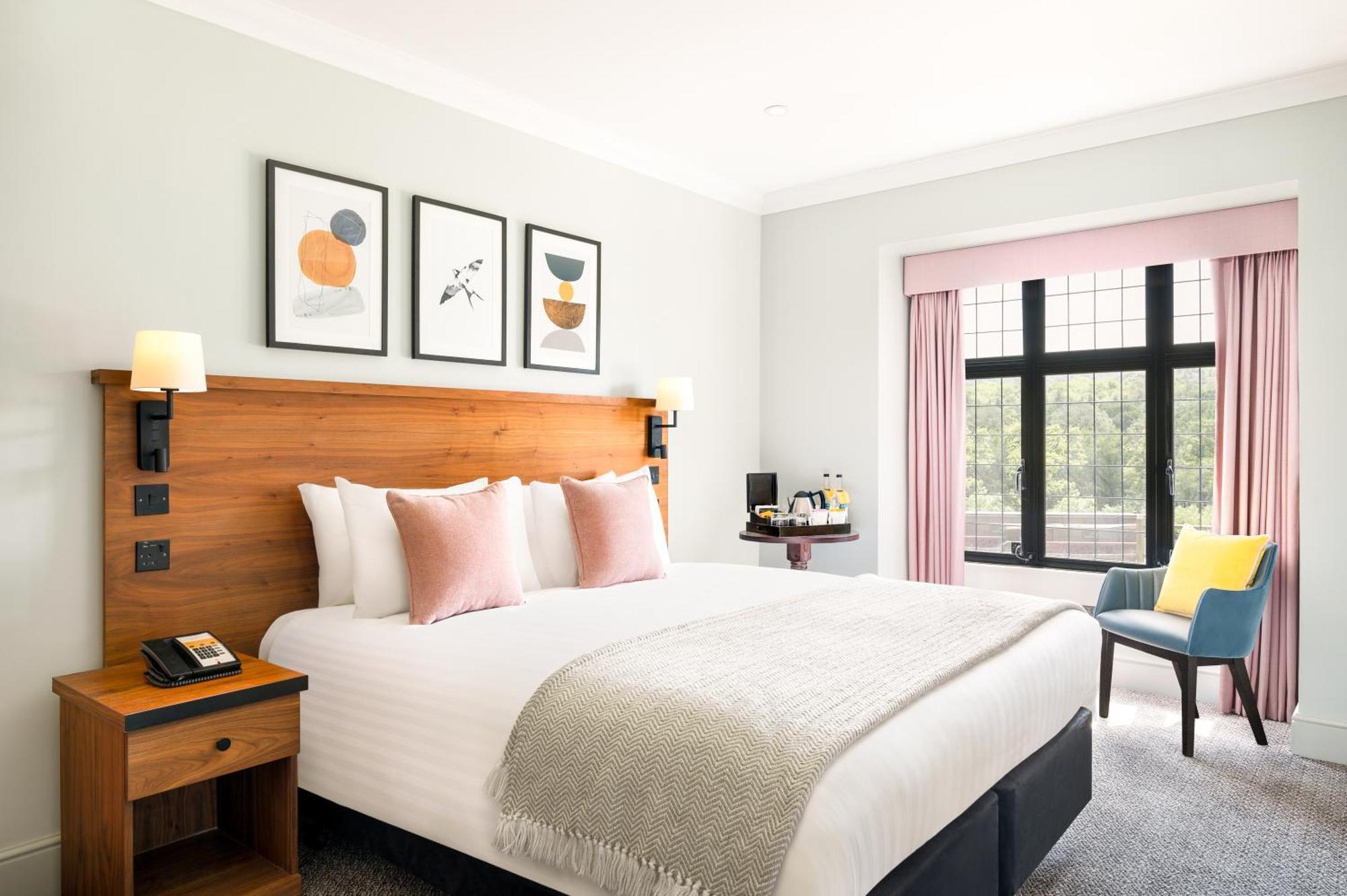 Voco Lythe Hill Hotel & Spa By Ihg Haslemere Zewnętrze zdjęcie