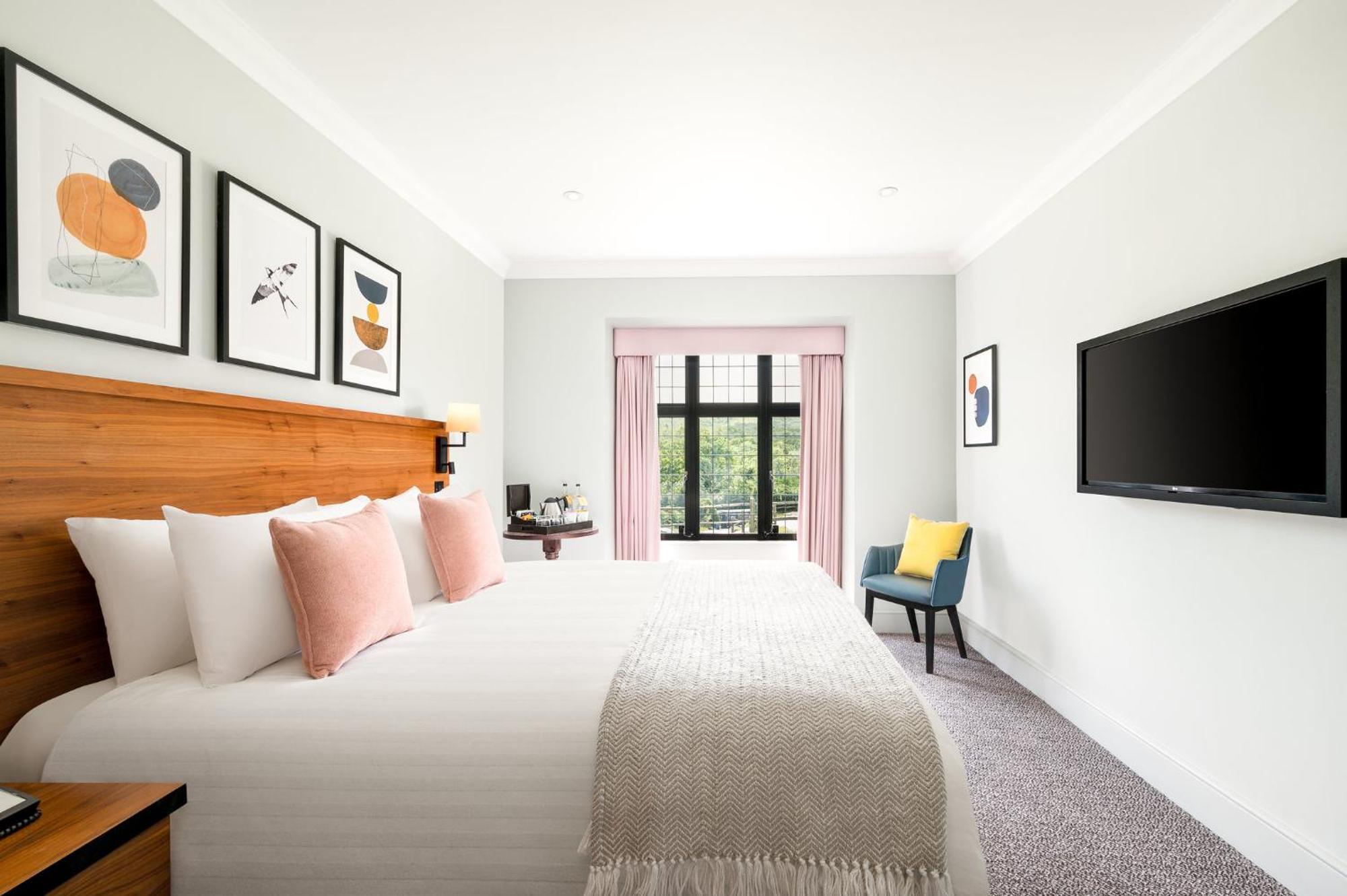 Voco Lythe Hill Hotel & Spa By Ihg Haslemere Zewnętrze zdjęcie